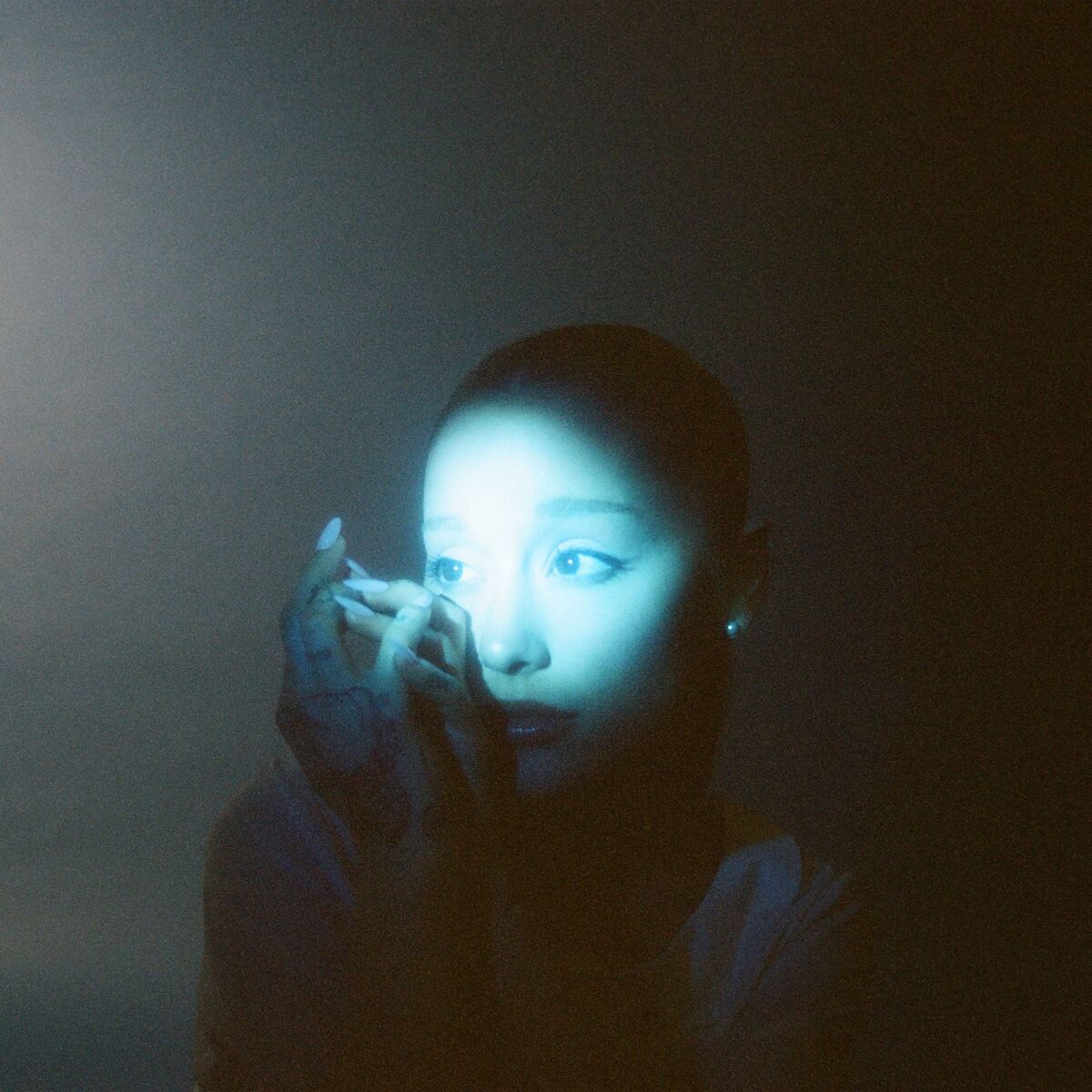 לוגו Ariana Grande